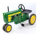 Ertl John Deere 720 Diesel Narrow Front Pedal Trac