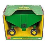 1/16 Ertl John Deere Gravity Wagon