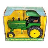 1/16 Ertl John Deere 4040 Tractor w/ Cab