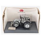 1/32 Universal Hobbies Massey Ferguson 6480 Tracto
