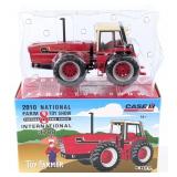 1/32 Ertl International 3788 Tractor 2010 NFTS