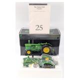 1/16 Ertl John Deere Model 5010 Diesel Tractor Pre