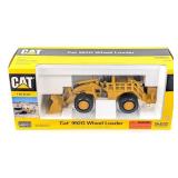 1/50 Norscot CAT 992G Wheel Loader