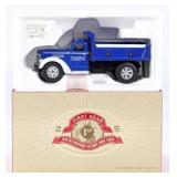 1/34 First Gear 1949 International KB Short Dump T