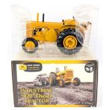 1/16 Ertl John Deere Industrial 820 Diesel Tractor