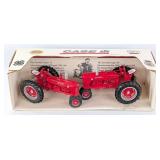 1/16 Scale Models Farmall Super H and Super M Trac
