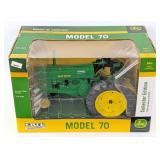 1/16 Ertl John Deere Model 70 Tractor - Collector