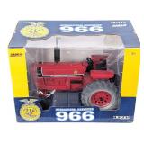 1/16 Ertl International Harvester 966 Wide Front T