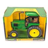 1/16 Ertl John Deere 2755 Tractor with Cab