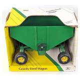 1/16 Ertl John Deere Gravity Feed Wagon