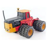 1/16 Scale Models Versatile 1150 Tractor with Trip