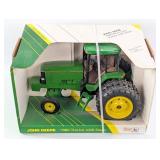 1/16 Ertl John Deere 7800 Tractor with Duals