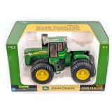 1/16 Ertl John Deere 9320 Tractor 4wd with Duals -
