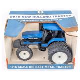1/16 Scale Models New Holland 8970 Tractor with Du