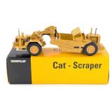 1/50 NZG CAT 627 Wheeled Tractor Scraper