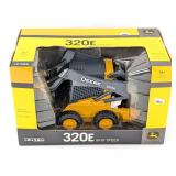 1/16 Ertl John Deere 320E Skid Steer Loader