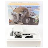1/50 Conrad Liebherr T282B Mining Truck
