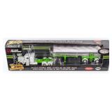 1/64 DCP Peterbilt Model 379 with MAC End Dump Tra