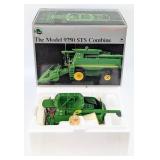 1/32 Ertl John Deere Model 9750STS Combine w/ Both