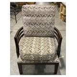 (L) Decorative Infinity Chair