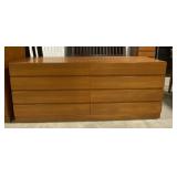 (H) Wood 8 Drawer Dresser. 72" x 30" x 18"