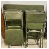 (H) Green Foldable Table w/ Chairs. 34-1/2" x 36"