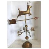 (EE) Brass Weathervane Directional with Deer