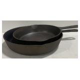 (AF) Griswold iron skillets 9" diameter, 10.5"