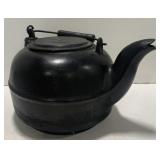 (AF) Cast Iron Water/Tea Kettle with Matches