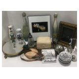 (H) Flats including Small Ceramic Vases, Clay