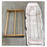 (H) Worldsbest Industries Drying Rack and Plastic
