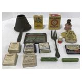 (EE) Flat of Vintage Items