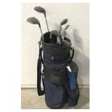 (AI) Bennington golf bag and 8 right handed golf