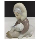 (AK) Lladro Eskimo Playing Figuring