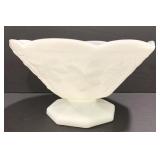 (AK) Vintage Milk Glass Fruit Bowl