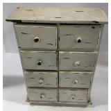 (AT) Small dresser jewelry box measuring 8.5" by