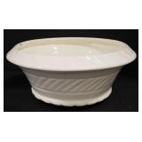(AK) Haeger Cream Ribbed Bowl Ceramic 7"