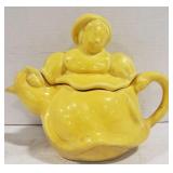 (AK) Red Wing Yellow Lady Teapot 1940s