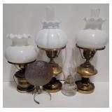 (AF)  2 LAMP Brass Electric Table Lamp, 1 Glass