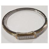 (Q) STERLING SILVER BRACELET