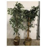 (AF) Lot of 2 large decorative trees in wicker