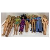 (AK) Lot of Female Barbie Dolls