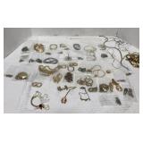 (AK)Lot Various Necklaces