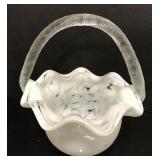 (EE) Art Glass Basket 8 In
