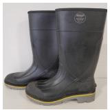 (AN)  Service rubber boots ( size 13 )