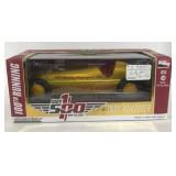 (E) Greenlight Collectibles Indy 500 Roadster
