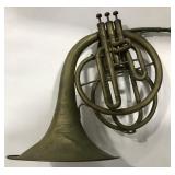 (Z)  Lyon & Healy French Horn