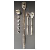 (Z) Socket Wrenches w/ Sockets Snap-On