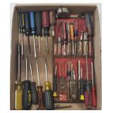 (Z) Flat Various Tools Flatheads Screwdrivers