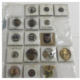 (AH) Vintage pins and coin